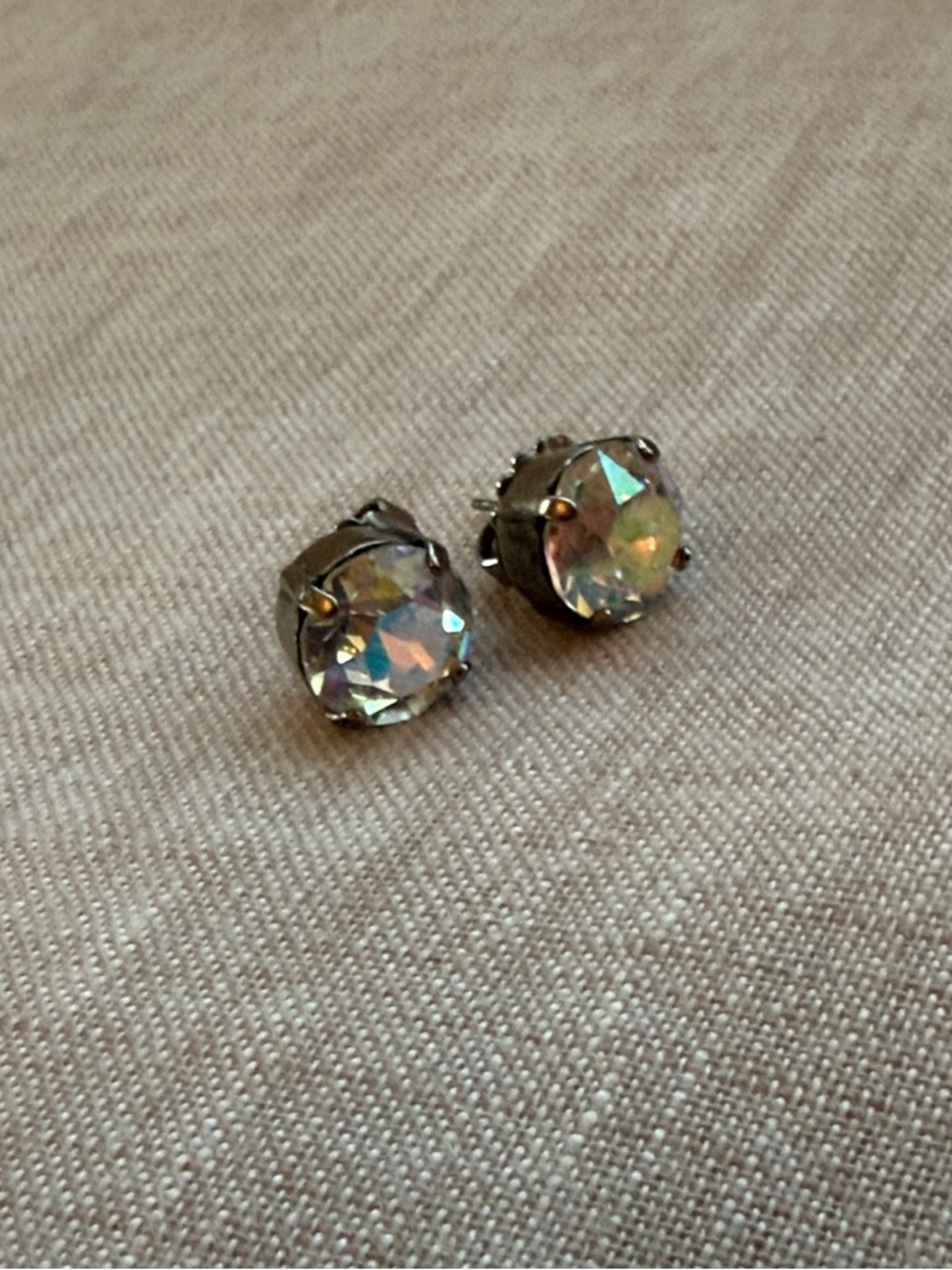 Sorrelli Crystal Stud Earrings - - Picture 4 of 6